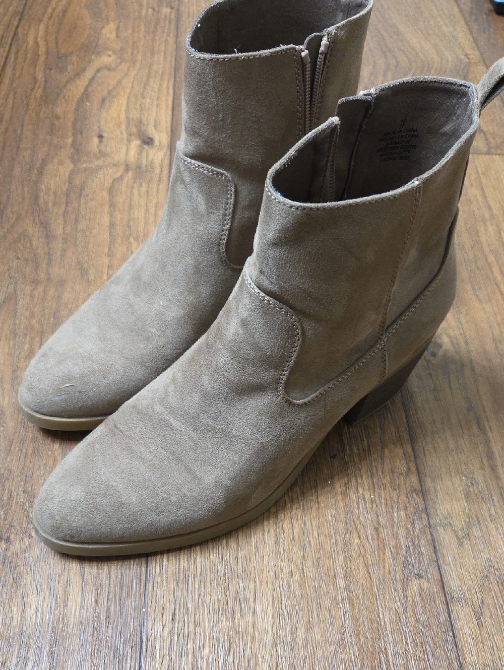 Old Navy Taupe Suede Ankle Booties